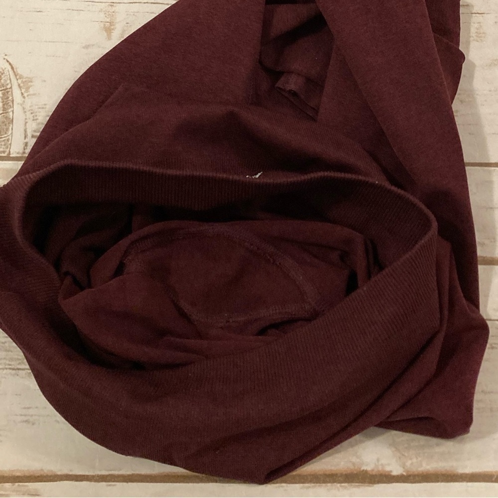AUROLA Maroon Amplify High Waiated Leggings - Picture 10 of 13